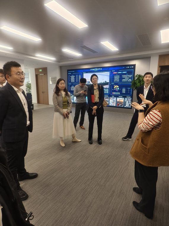 Visit to CSCEC International